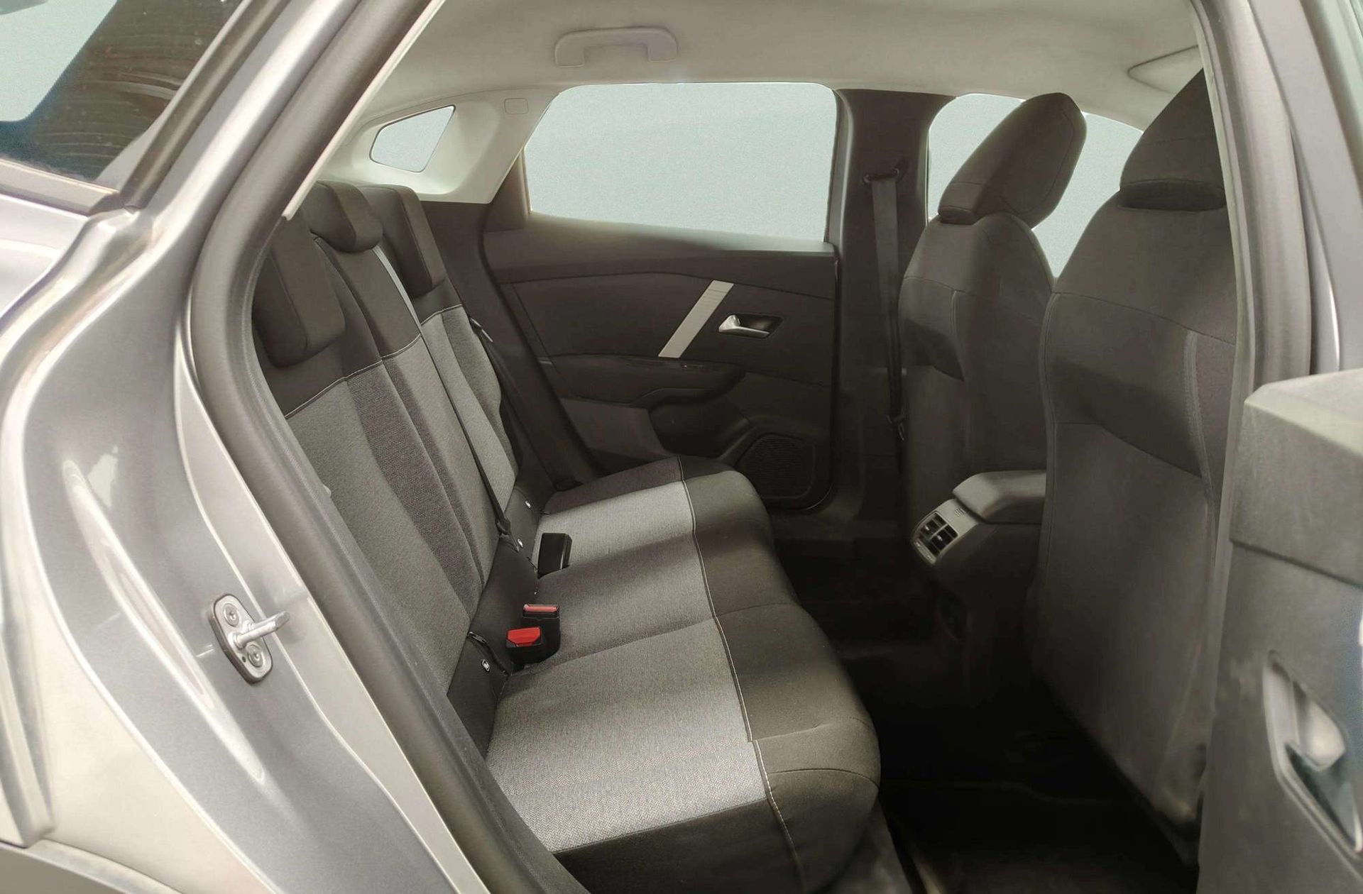 Citroën C4 X PureTech 100 Feel - foto 17