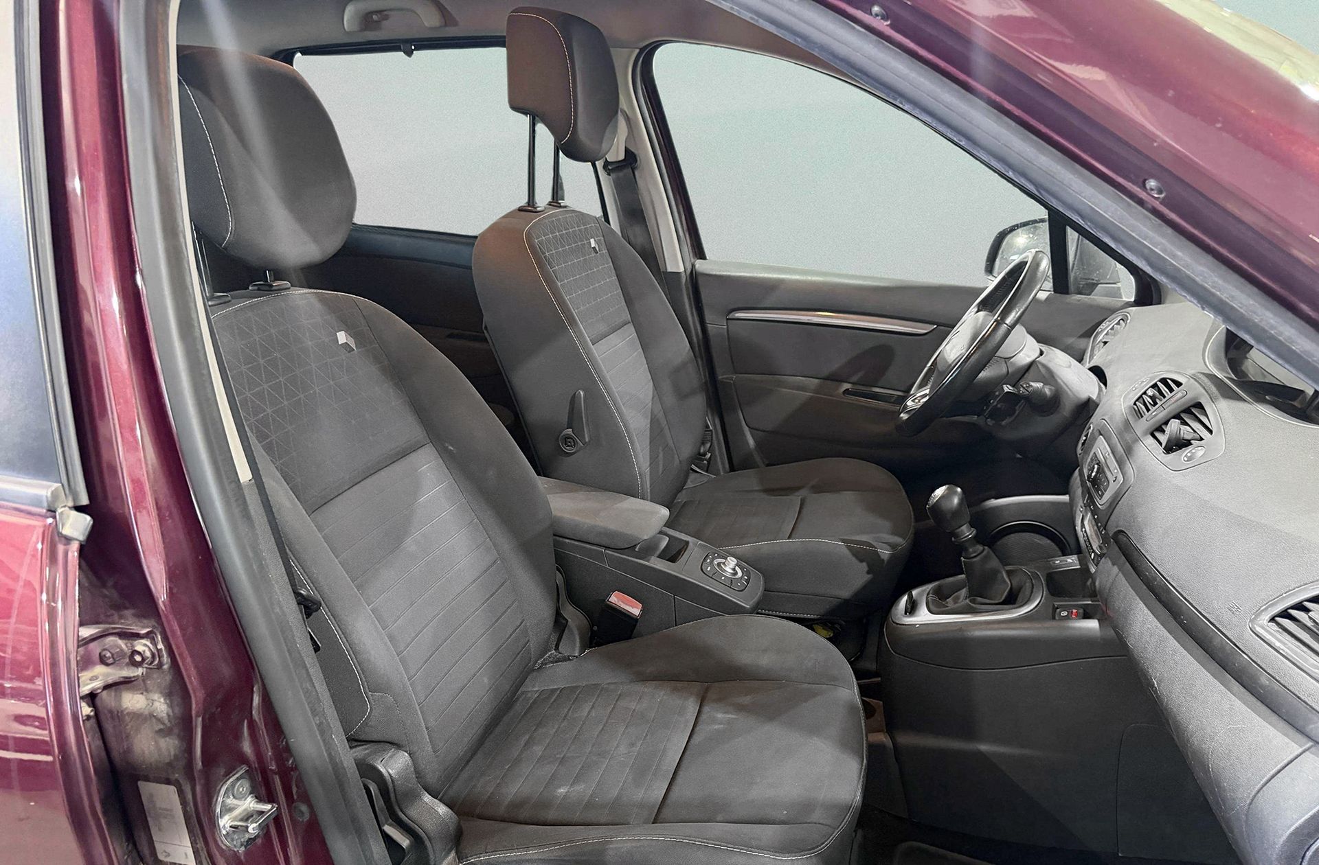 Renault Grand Scénic Limited Energy dCi 7 plazas - foto 16
