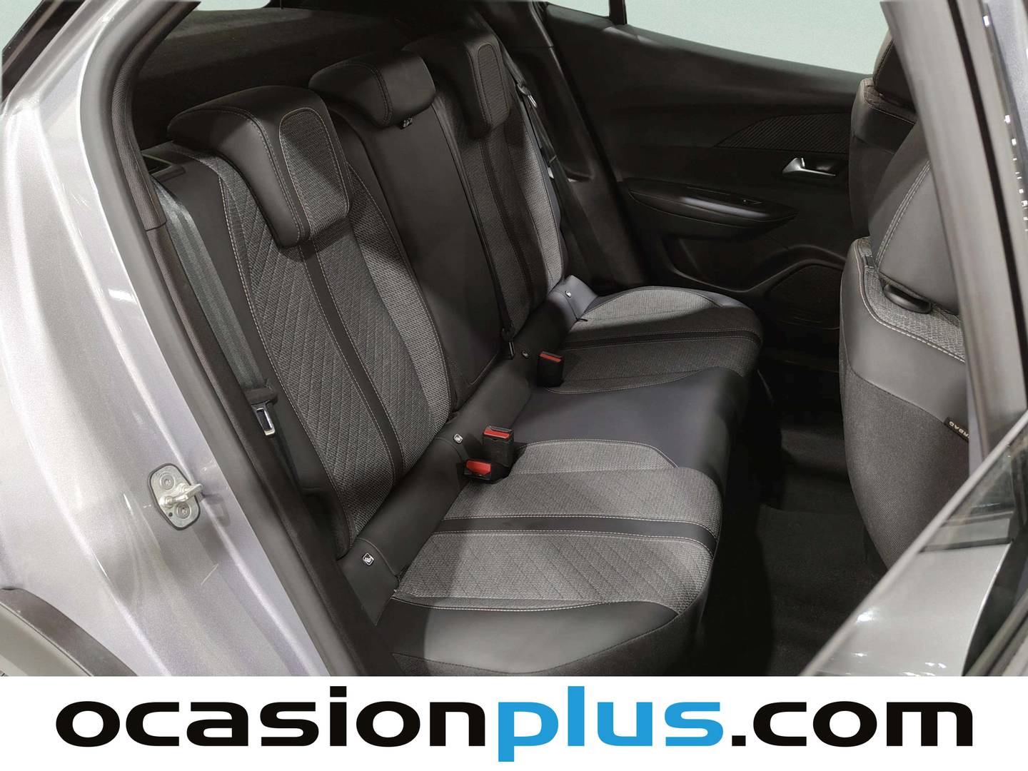 Peugeot 2008 Peugeot 2008 Allure Hybrid eDCS6 (145 CV) híbrido
