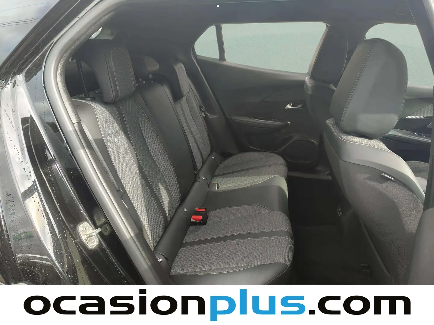 Foto Peugeot 2008 Peugeot 2008 PureTech 100 S&S Allure (100 CV)