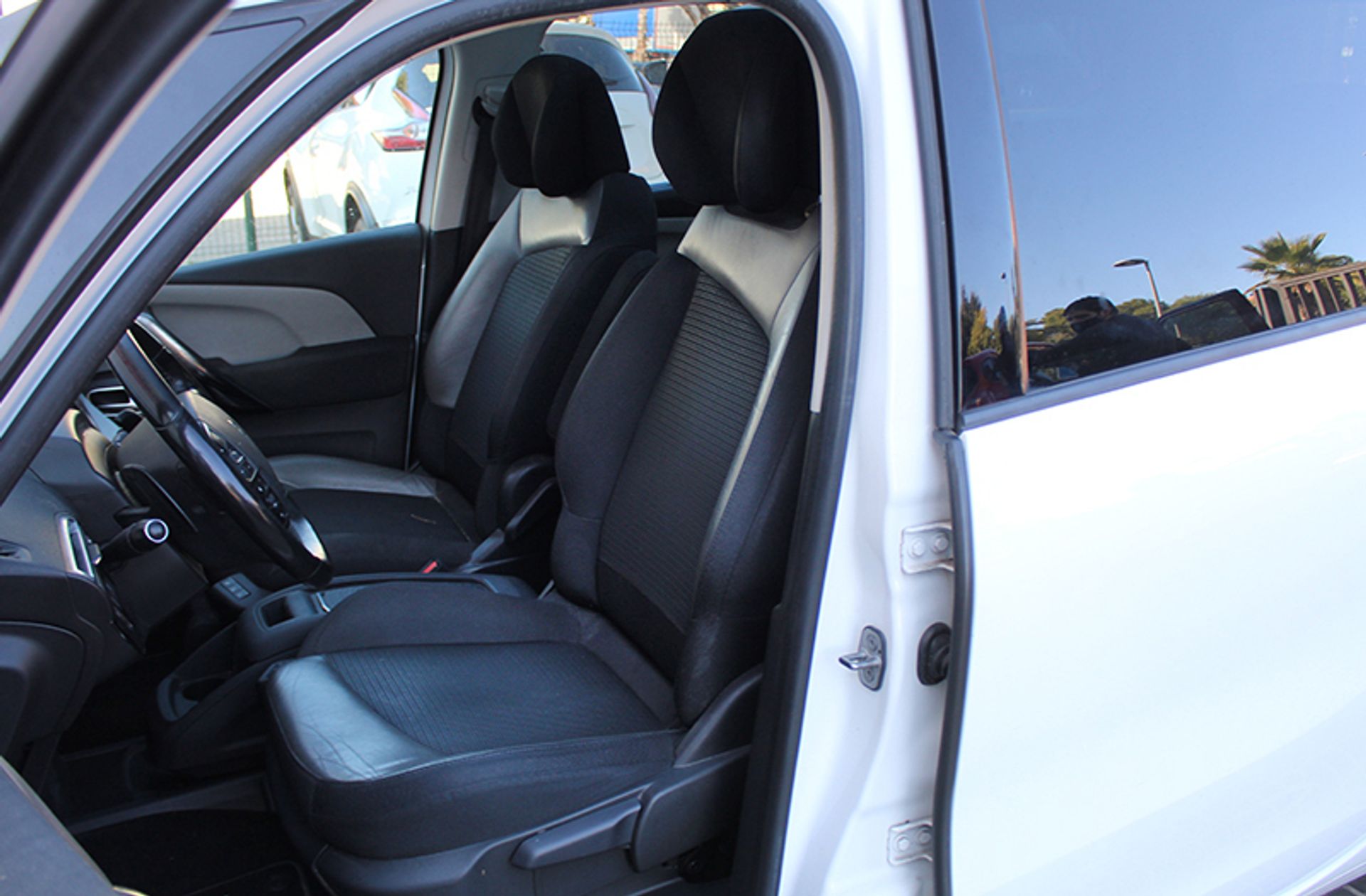 Citroën C4 Grand Picasso C4 Picasso THP 165 Exclusive 7 plazas - foto 11