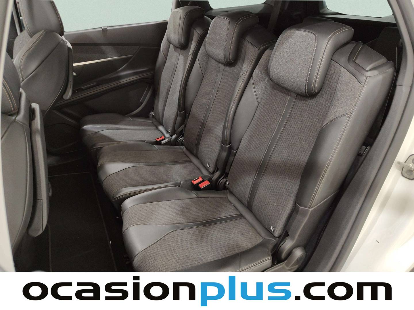 Foto asientos traseros Peugeot 5008 Peugeot 5008 1.5 BlueHDi S&S GT Line (130 CV)