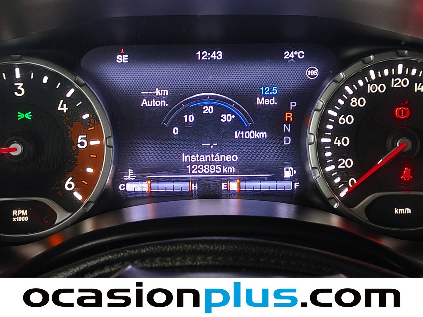 Foto Jeep Renegade Jeep Renegade 2.0 Multijet Trailhawk 4x4 AD Low Auto (170 CV)