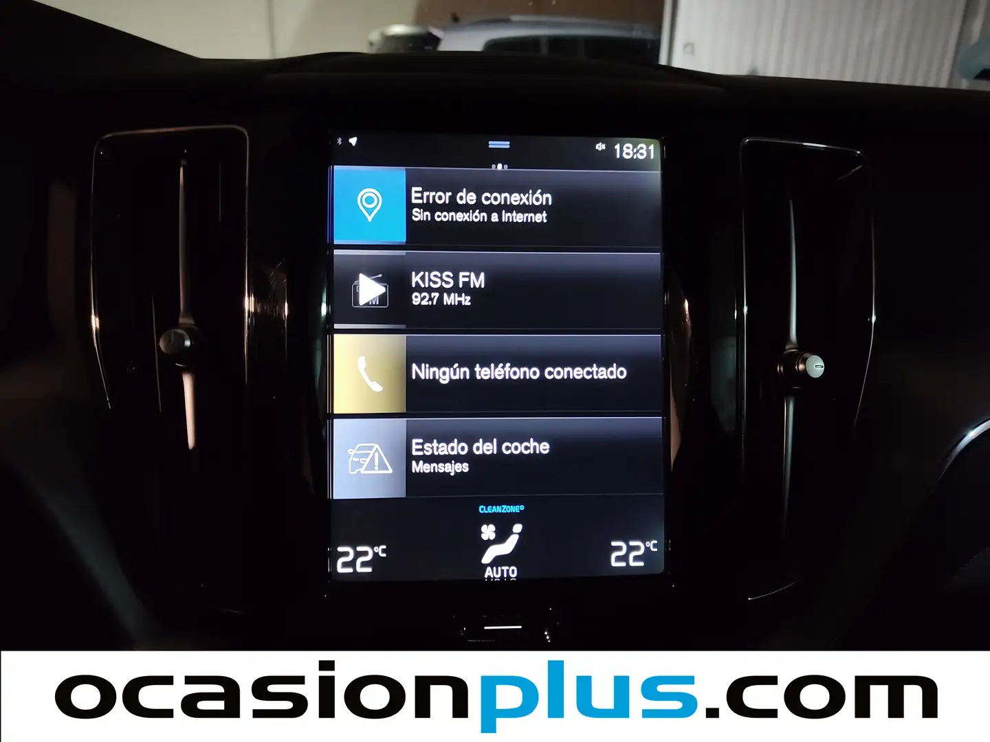 Foto Volvo XC60 Volvo XC60 D4 Momentum AWD Auto (190 CV)