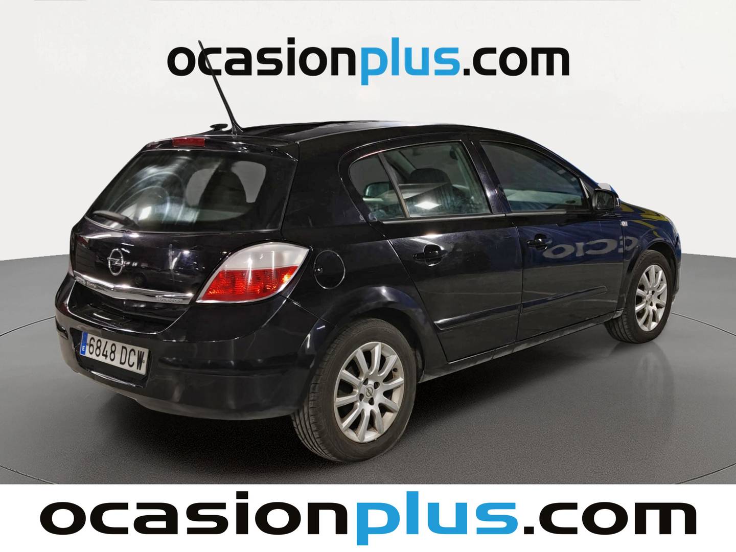 Foto trasera Opel Astra Opel Astra 1.6 Enjoy (105 CV) derecha
