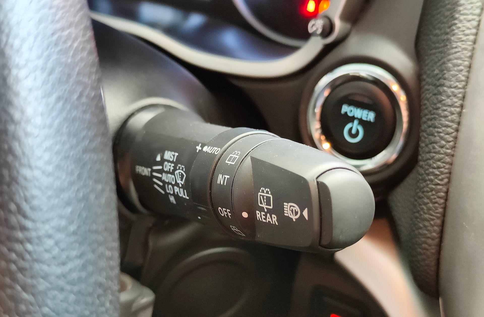 Mitsubishi Eclipse Cross 2.4 PHEV Kaiteki 4WD - foto 27
