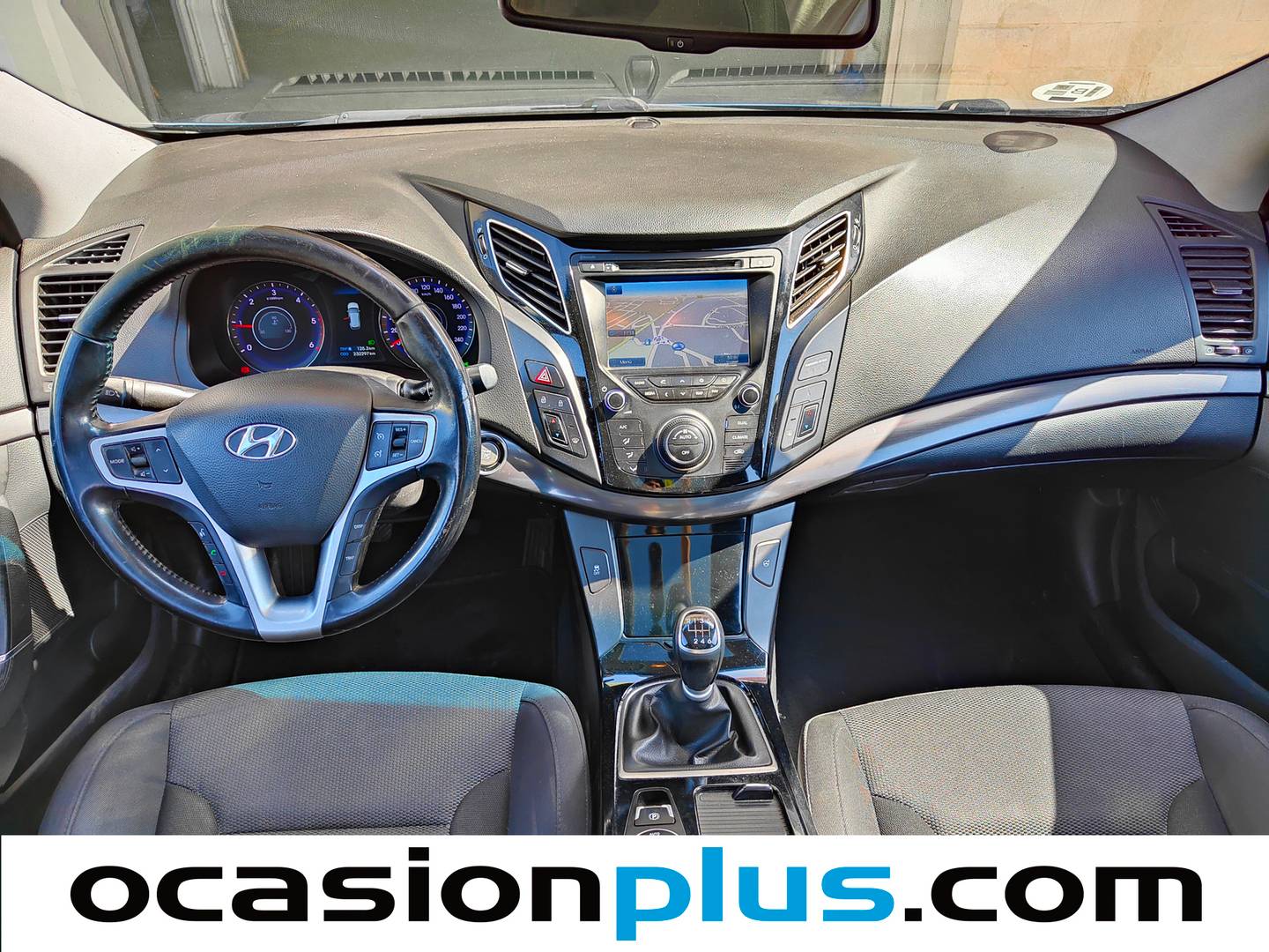 Hyundai i40 Hyundai i40 CW 1.7 CRDI BlueDrive Tecno Xenon Sky (136 CV) de ocasión