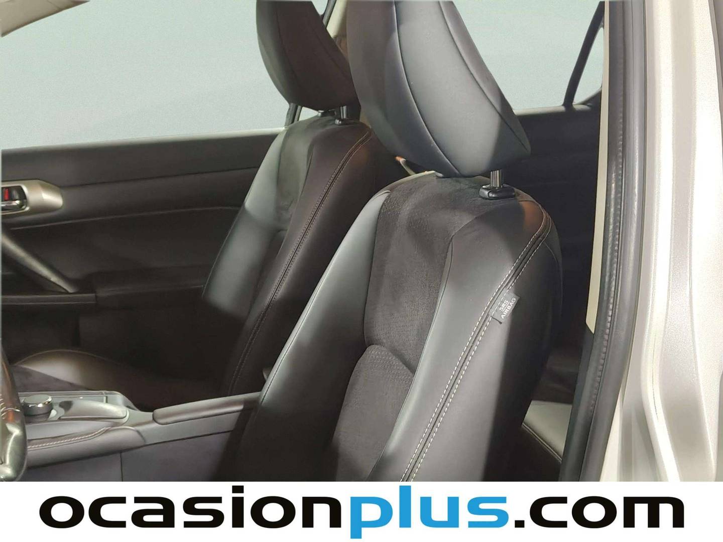 Foto asientos delanteros Lexus CT Lexus CT 200h Sport Edition (136 CV)