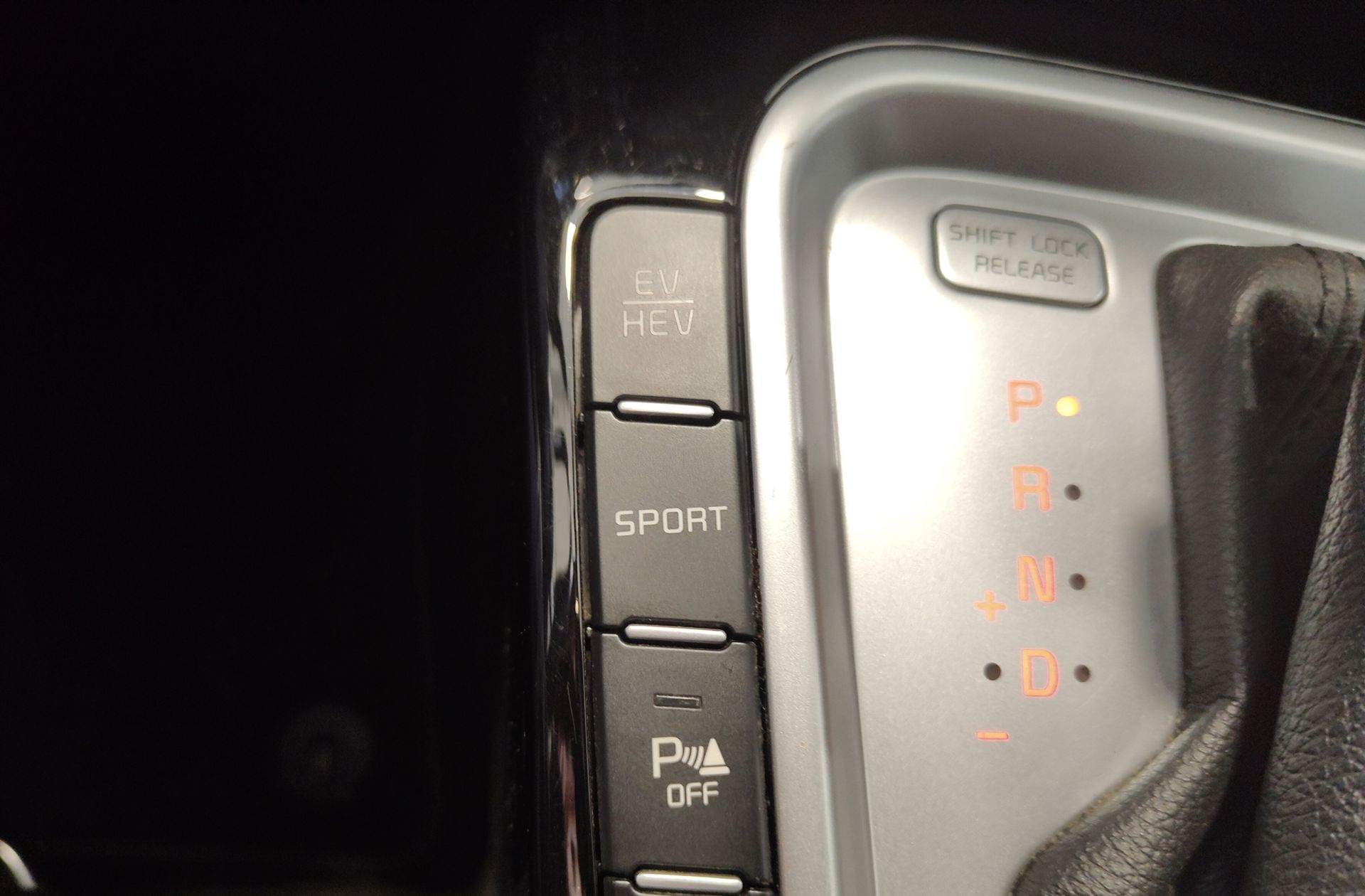 Kia XCeed 1.6 GDi PHEV eDrive - foto 30