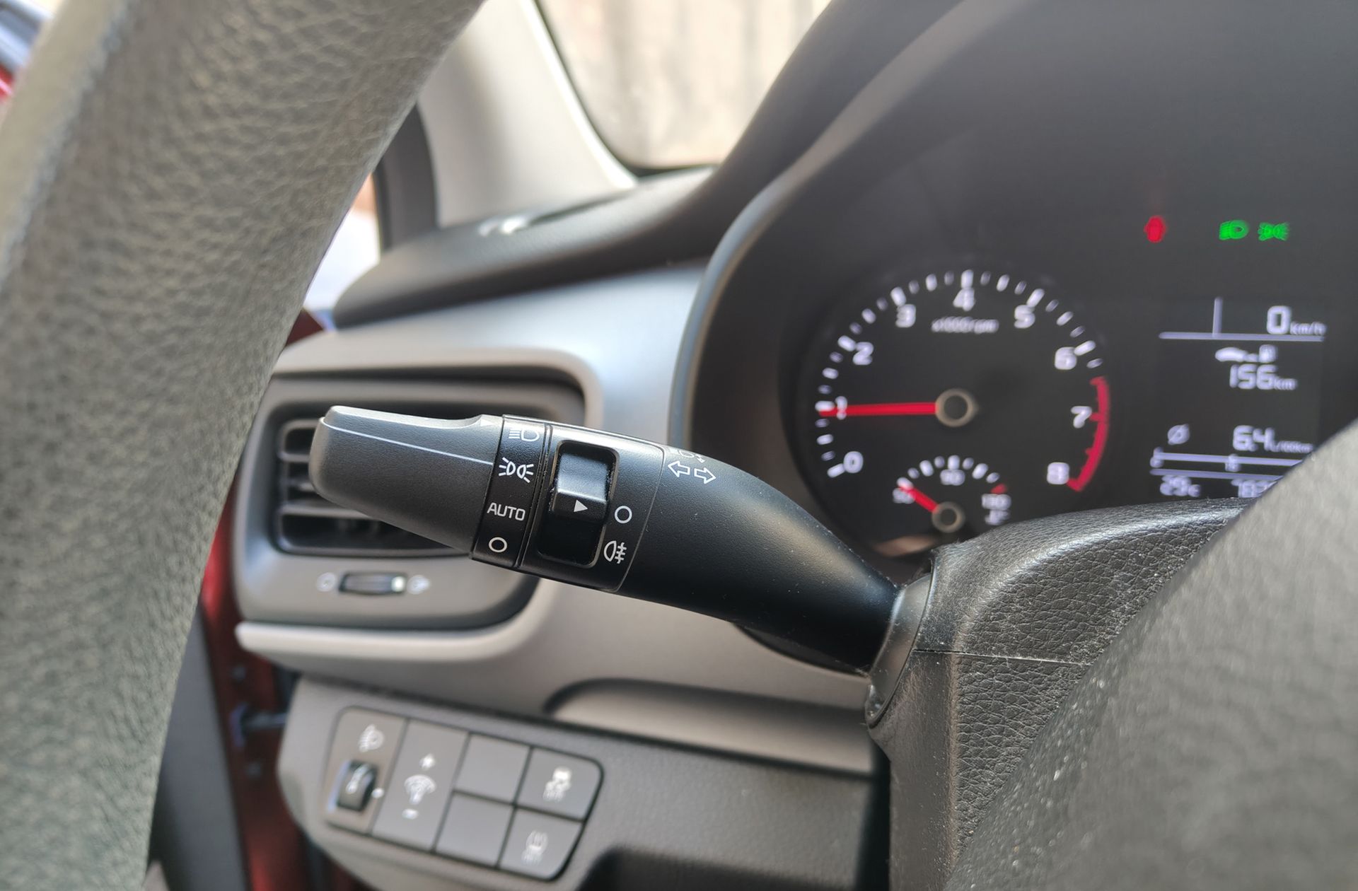 Kia Stonic 1.0 T-GDi Concept - foto 20