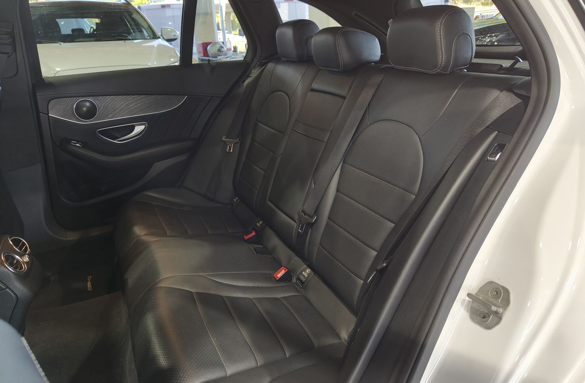 Mercedes-Benz Clase C Estate 220 d AMG Line - foto 10