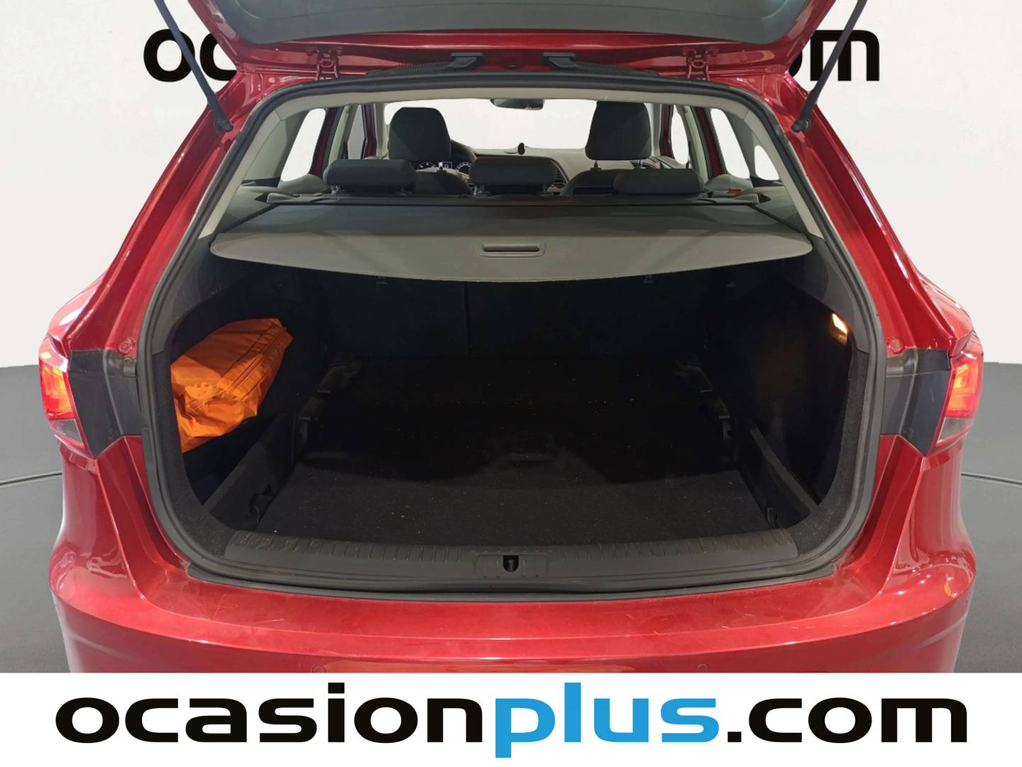Fotos maletero Seat León Seat León ST 1.6 TDI S&S Reference (115 CV)