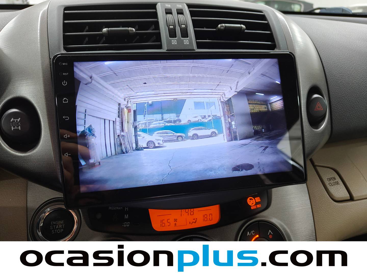 Extras y acabados del Toyota Rav4 Toyota Rav4 2.2 D-4D Executive 4x4 (150 CV)