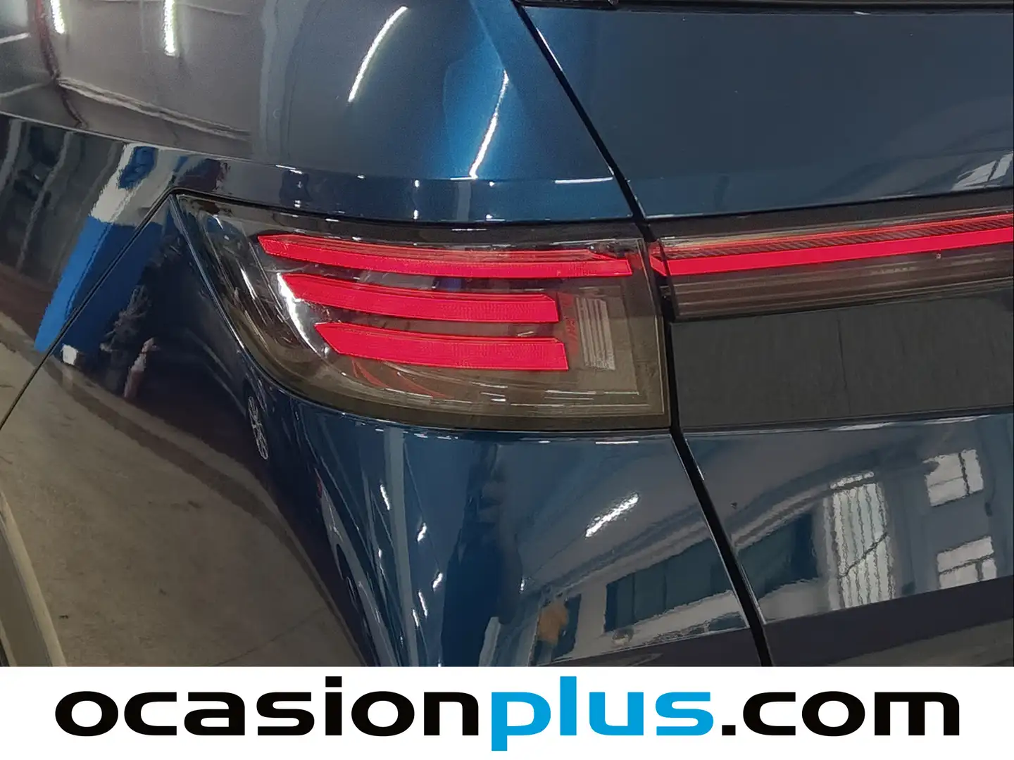 Foto Opel Grandland Opel Grandland 1.2T XHT Hybrid GS eDCT6 (136 CV)