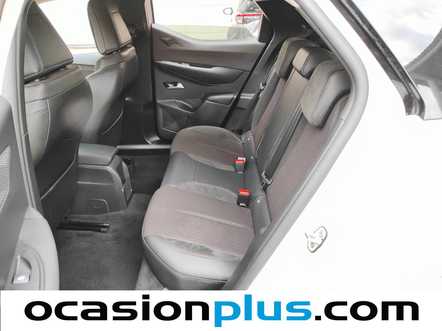 Foto DS DS 3 DS DS3 PureTech 130 Performance Line Auto (130 CV)