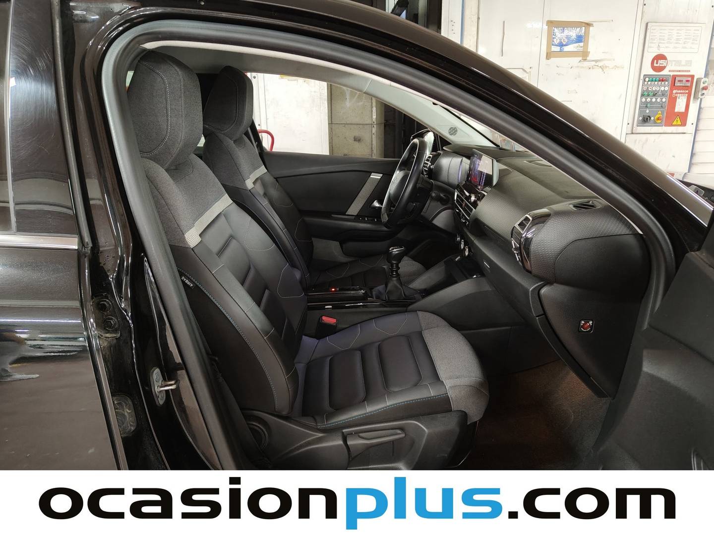 Foto Citroën C4 Citroen C4 PureTech 130 S&S Shine (130 CV)