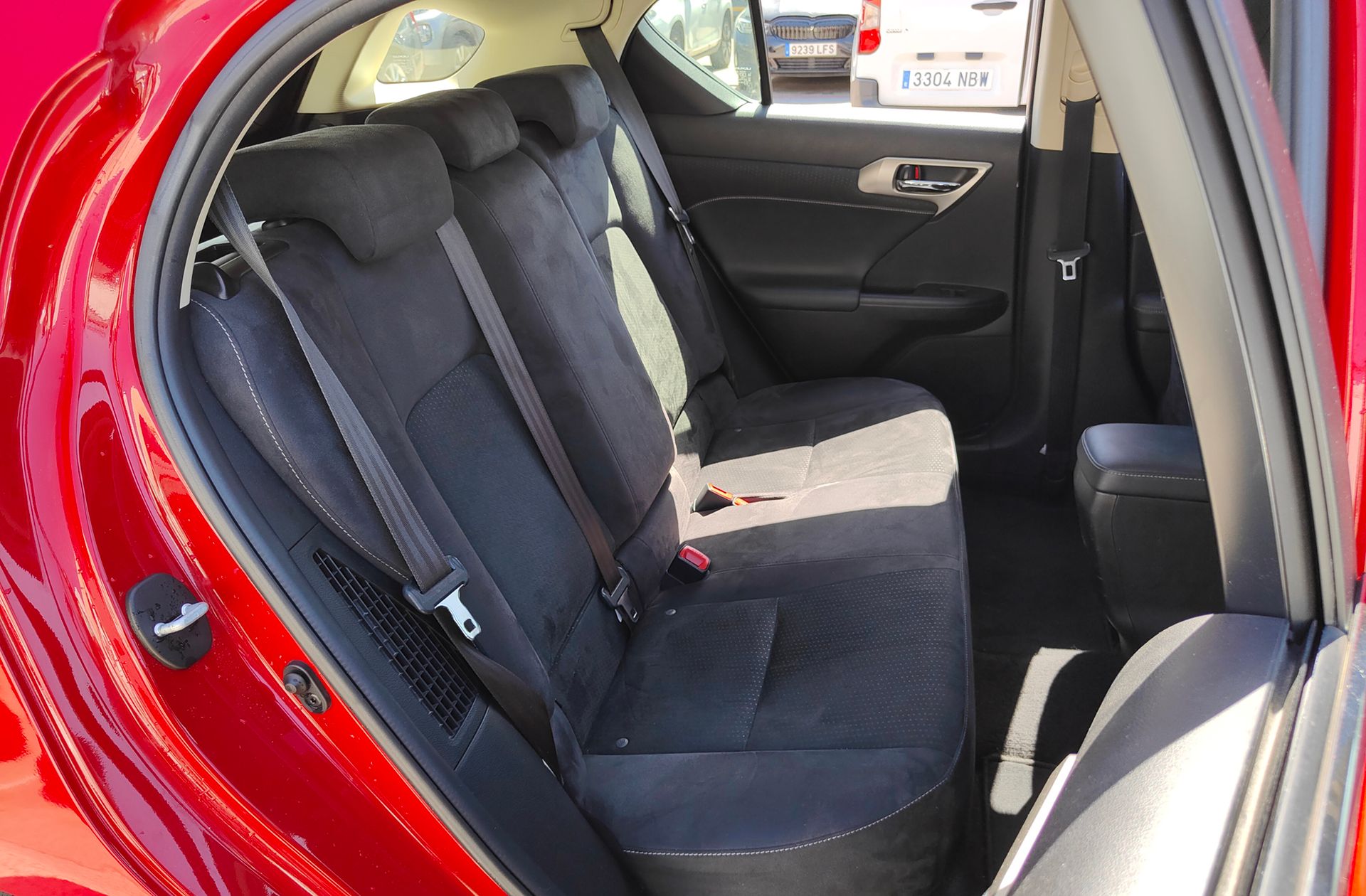 Lexus CT 200h Executive - foto 16