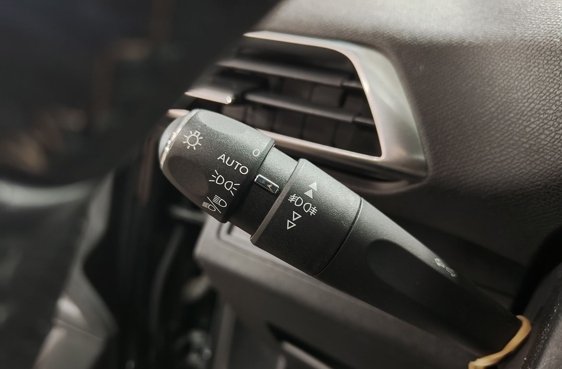 Peugeot 3008 PureTech 130 GT Line - foto 27