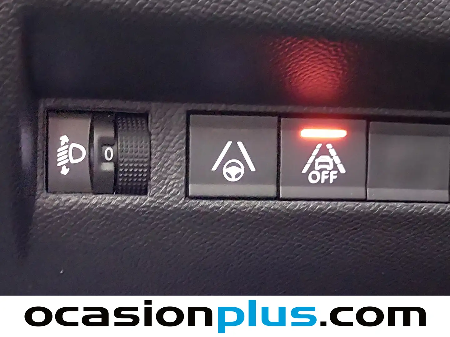 Foto Peugeot 2008 Peugeot 2008 PureTech 130 S&S Allure Pack EAT8 (130 CV)