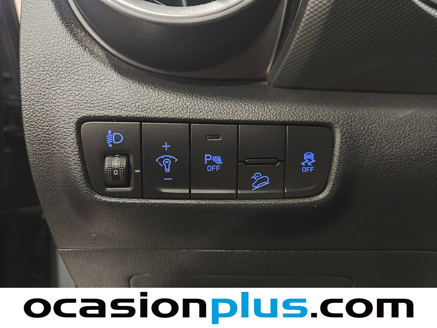 Extras y acabados del Hyundai Kona Hyundai Kona 1.0 TGDi Maxx 4x2 (120 CV)