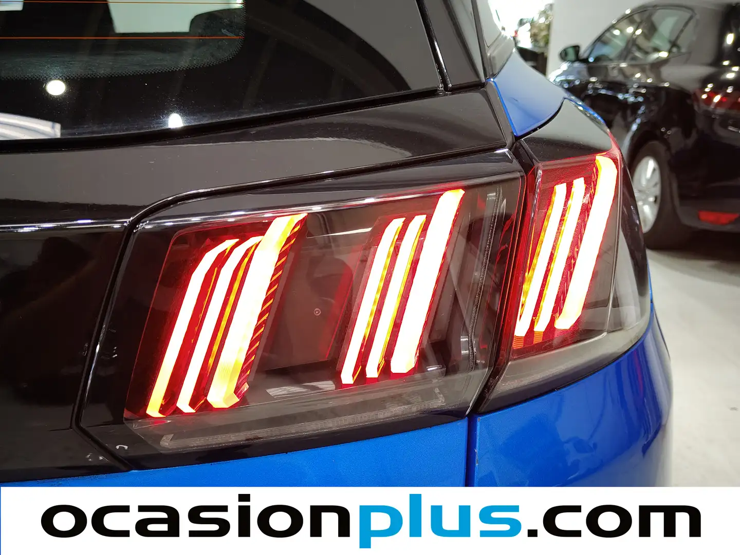 Foto Peugeot 3008 Peugeot 3008 1.5 BlueHDi S&S Active Pack EAT8 (130 CV)