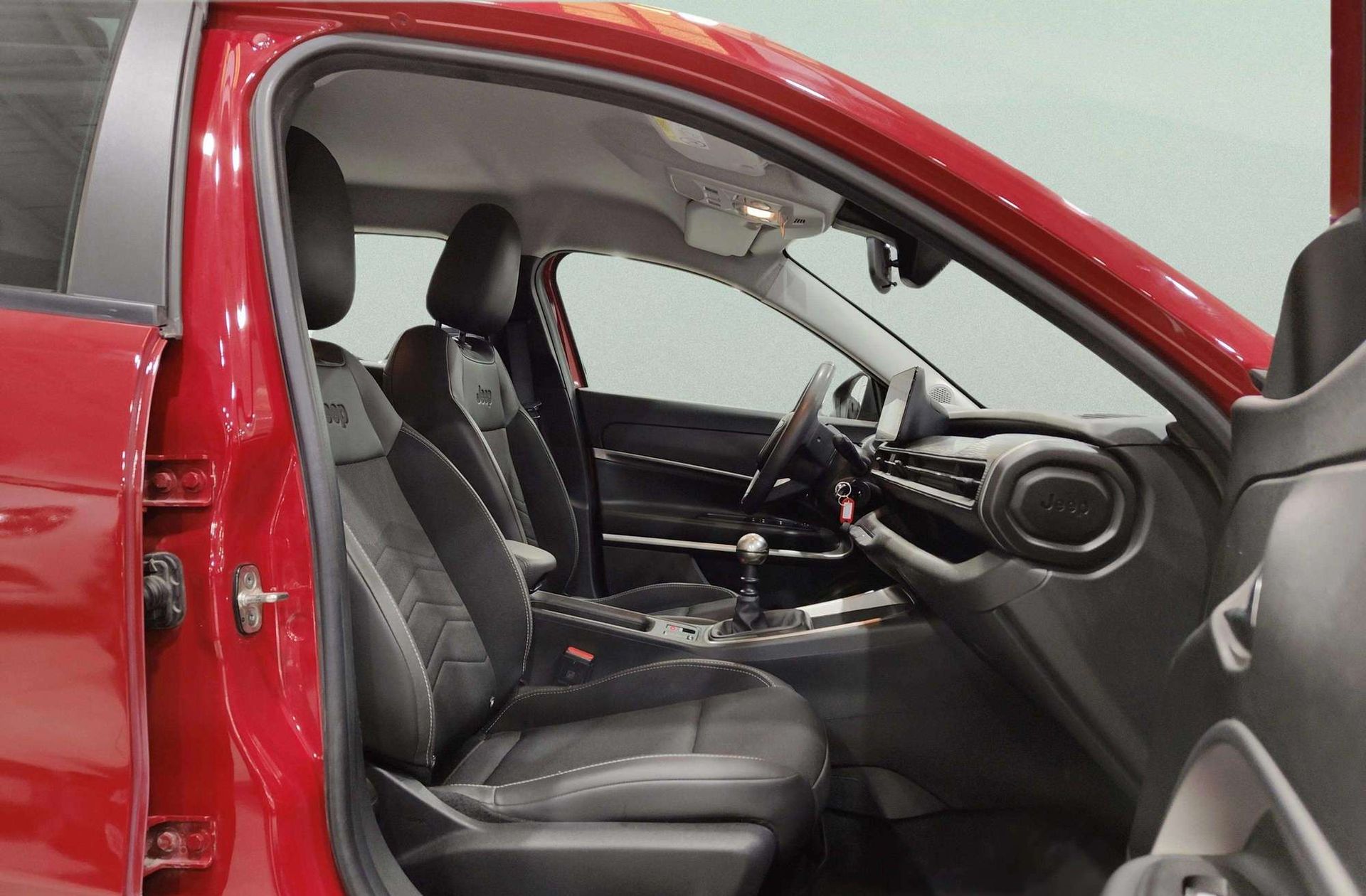 Jeep Avenger 1.2 G Altitude - foto 21