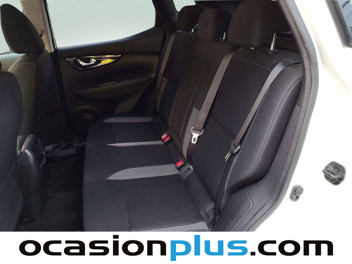 Foto asientos traseros Nissan QASHQAI Nissan Qashqai DIG-T 140 Acenta 4x2 (140 CV)