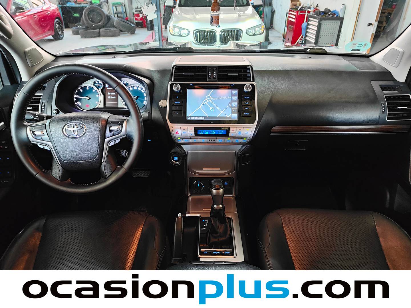 Toyota Land Cruiser Toyota Land Cruiser 2.8 D-4D VXL Aut. (177 CV) 7 Plazas seminuevo