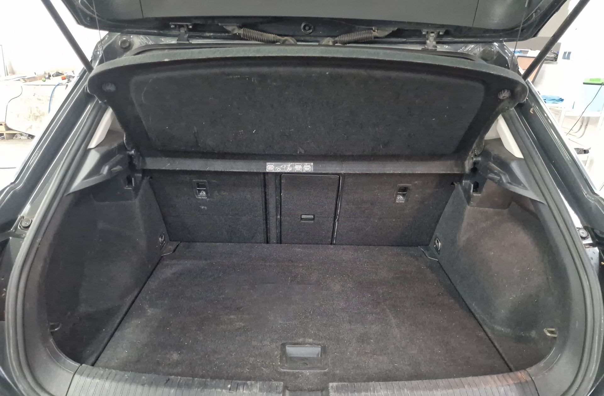 Volkswagen T-Roc Advance 1.0 TSI - foto 17