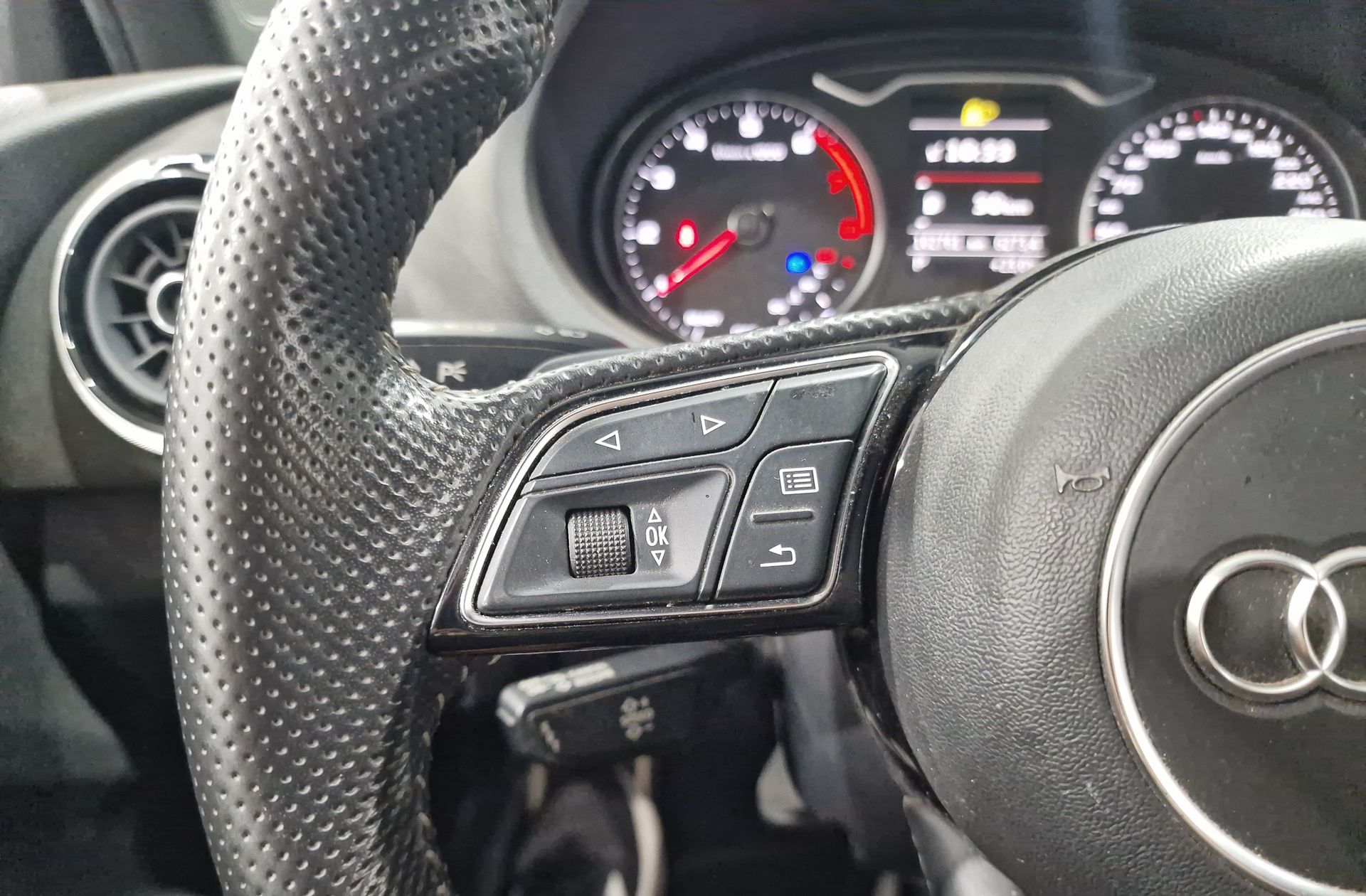 Audi A3 Sedan S-Line 35 TFSI S-Tronic - foto 30