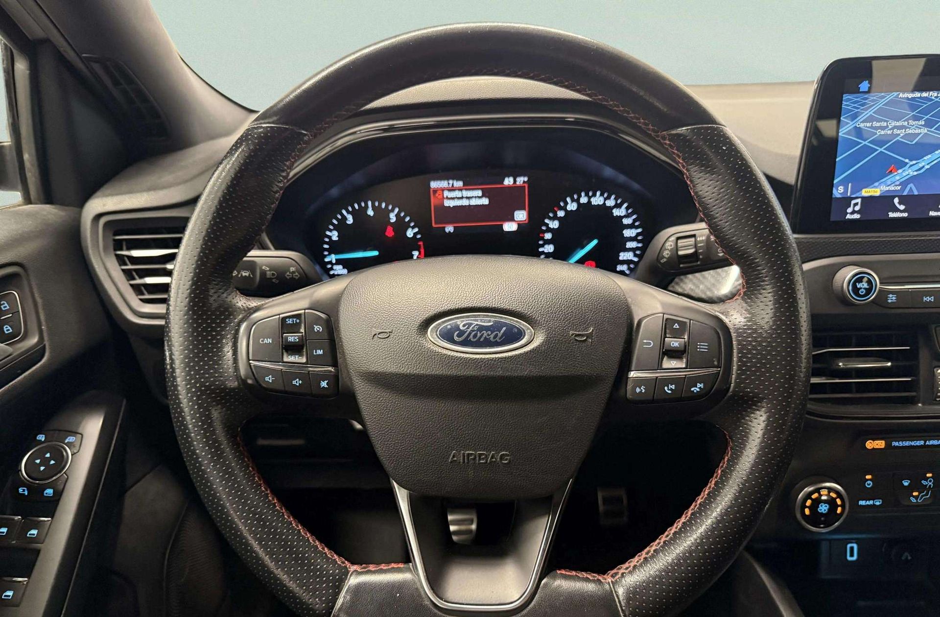 Ford Focus 1.0 EcoBoost ST-Line - foto 19