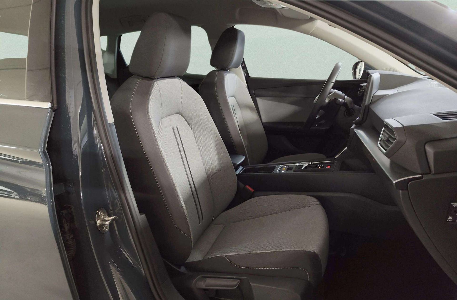 SEAT León 1.5 eTSI Style XL DSG - foto 20