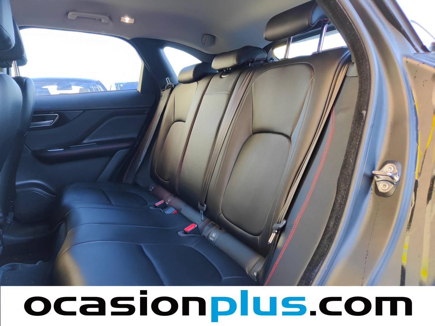 Foto Jaguar F-Pace Jaguar F-PACE 2.0L i4D Prestige AWD Auto (180 CV)