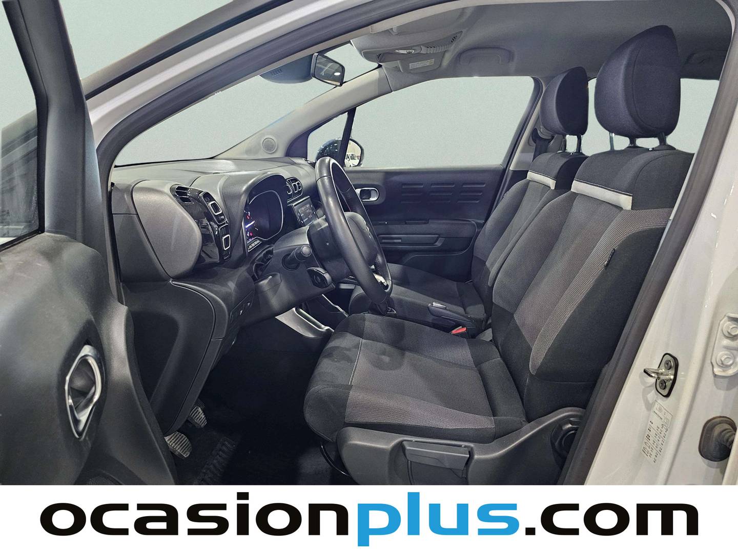 Foto asientos delanteros Citroën C3 Aircross Citroën C3 Aircross PureTech 110 S&S Plus (110 CV)