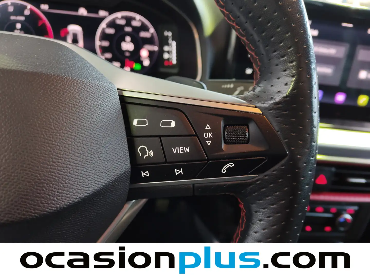 Foto Seat Arona SEAT Arona 1.5 TSI S&S FR XL DSG  (150 CV)