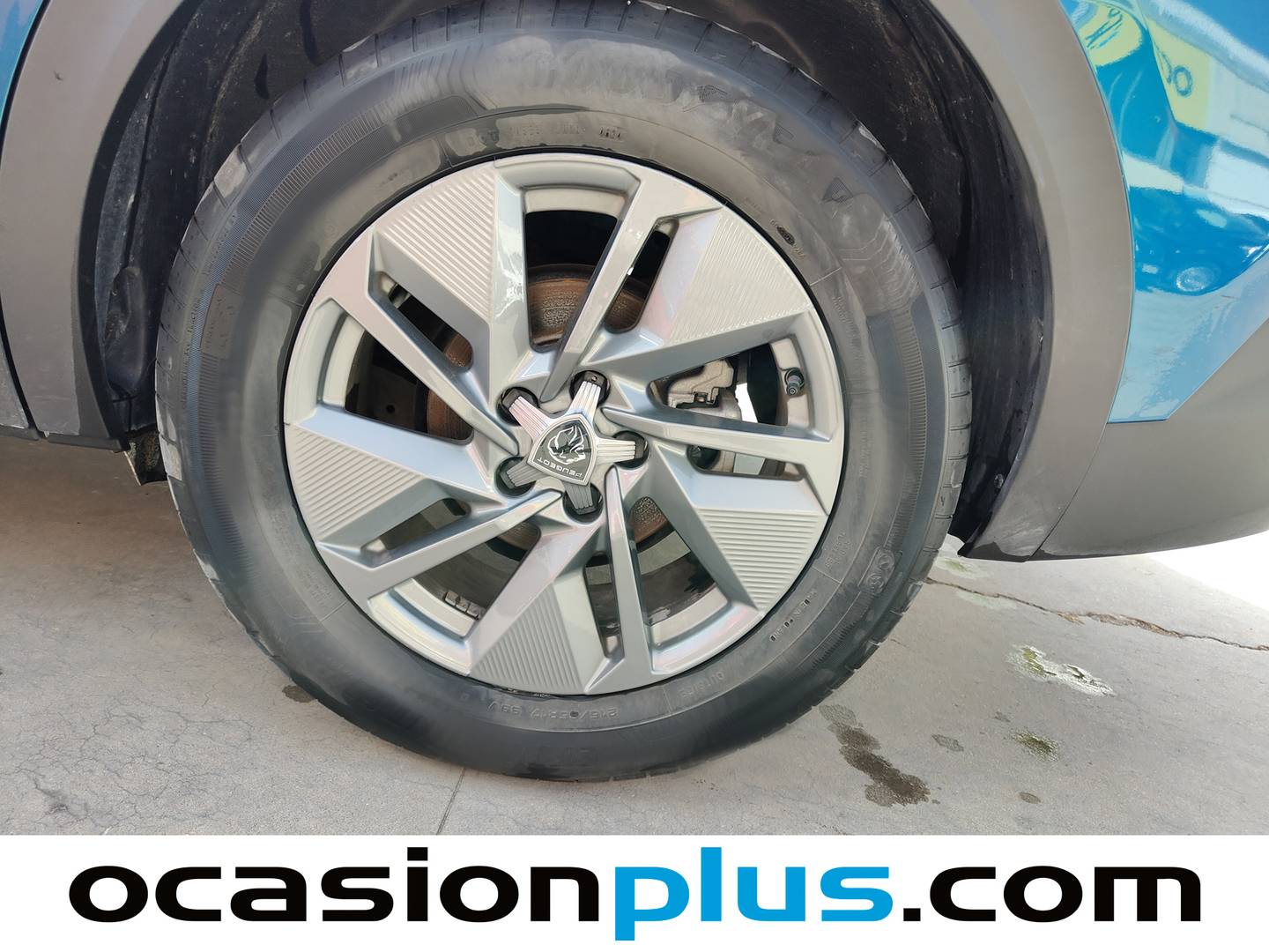 Peugeot 408 Peugeot 408 Allure Hybrid 145 eDCS6 (145 CV) 145cv
