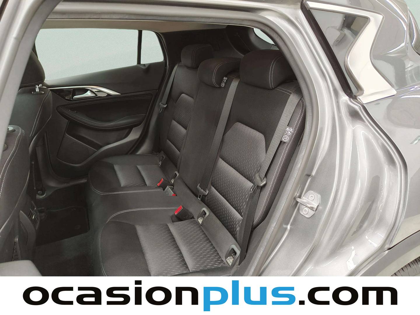 Foto asientos traseros Infiniti QX30 Infiniti QX30 2.2D Premium AWD 7DCT (170 CV)