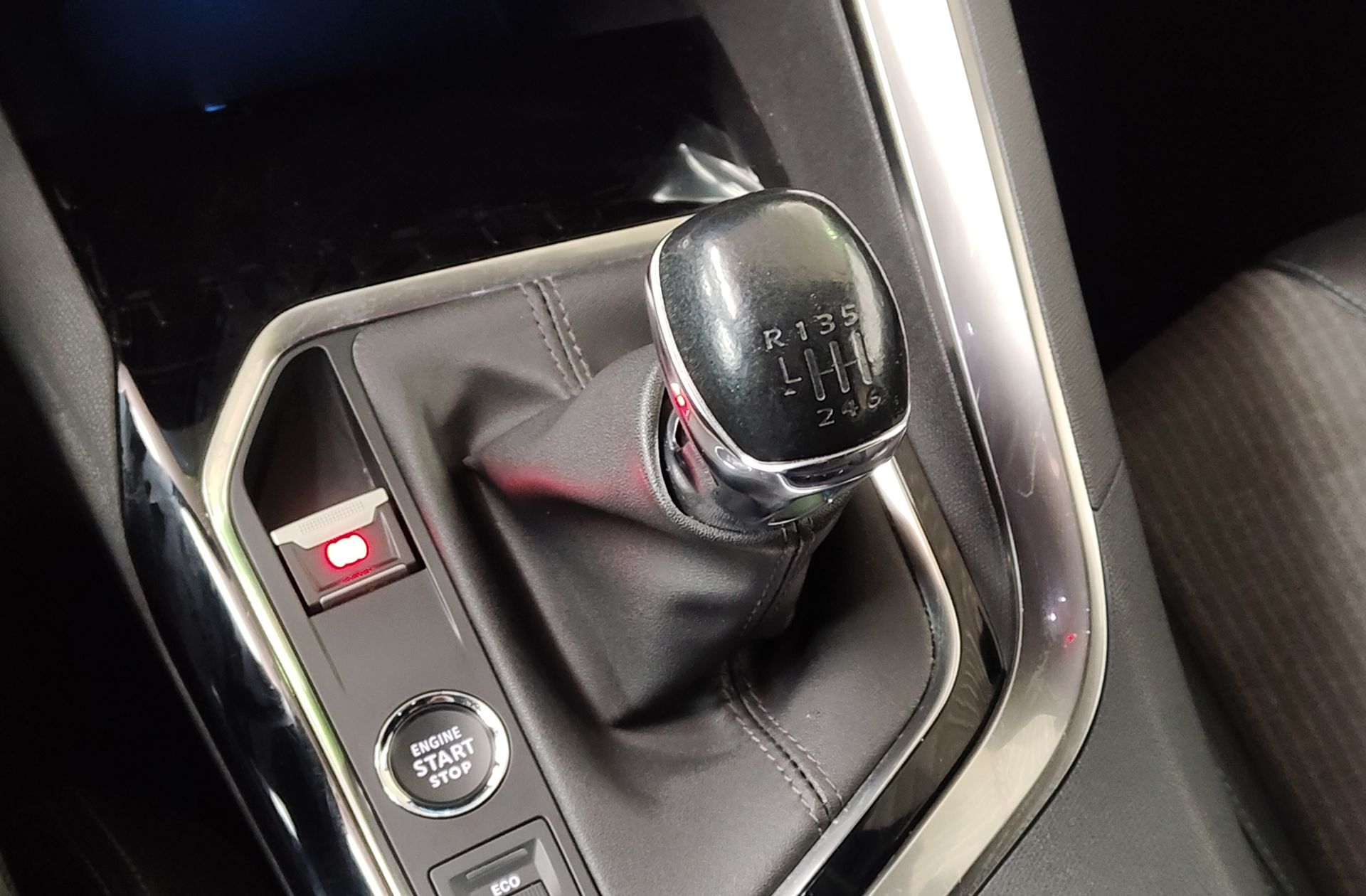 Peugeot 3008 PureTech 130 Allure Pack - foto 5