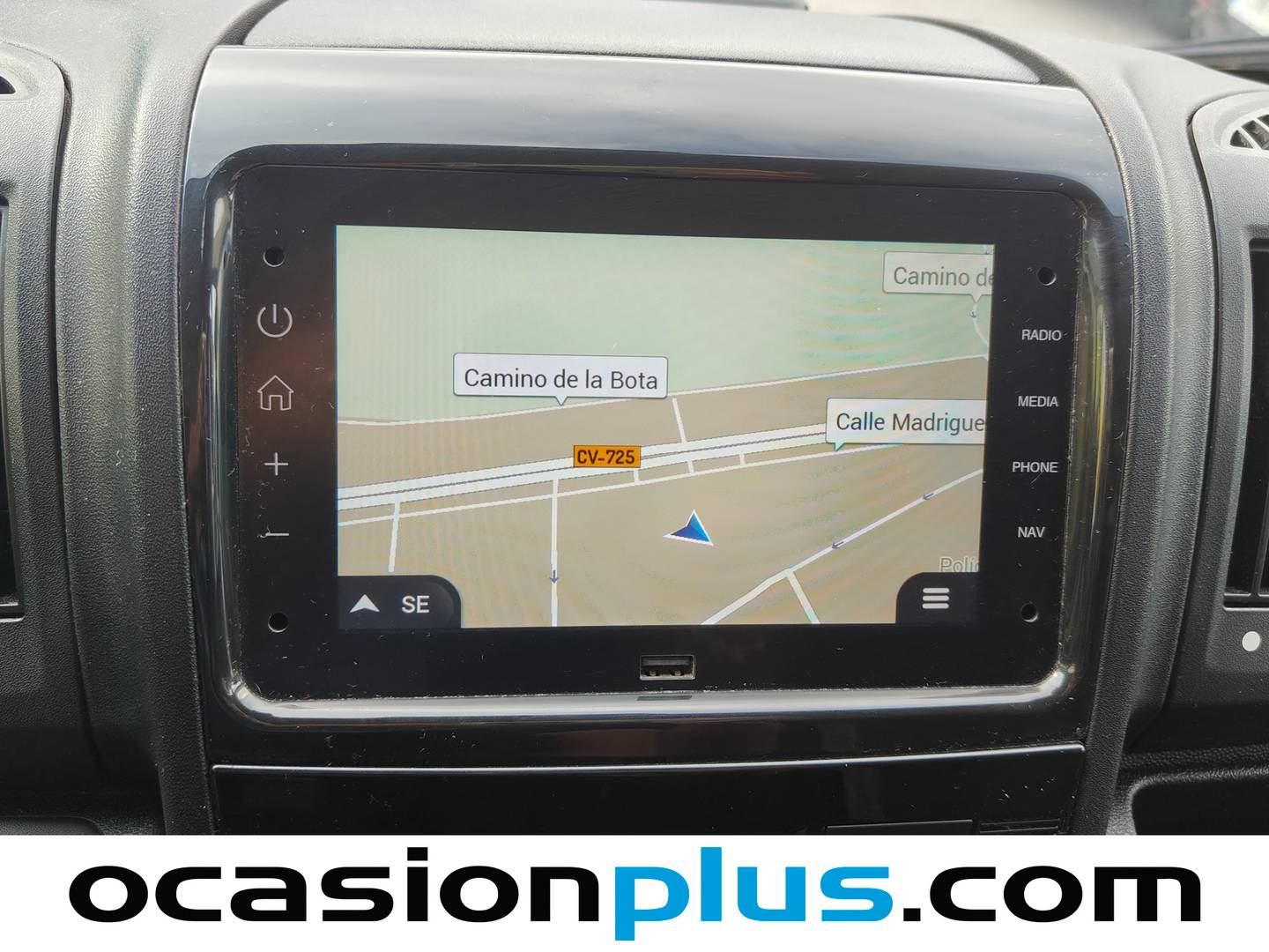 Equipamiento del Peugeot Boxer Peugeot Boxer Furgon BlueHDi 140 S&S 335 L2H2 (140 CV)