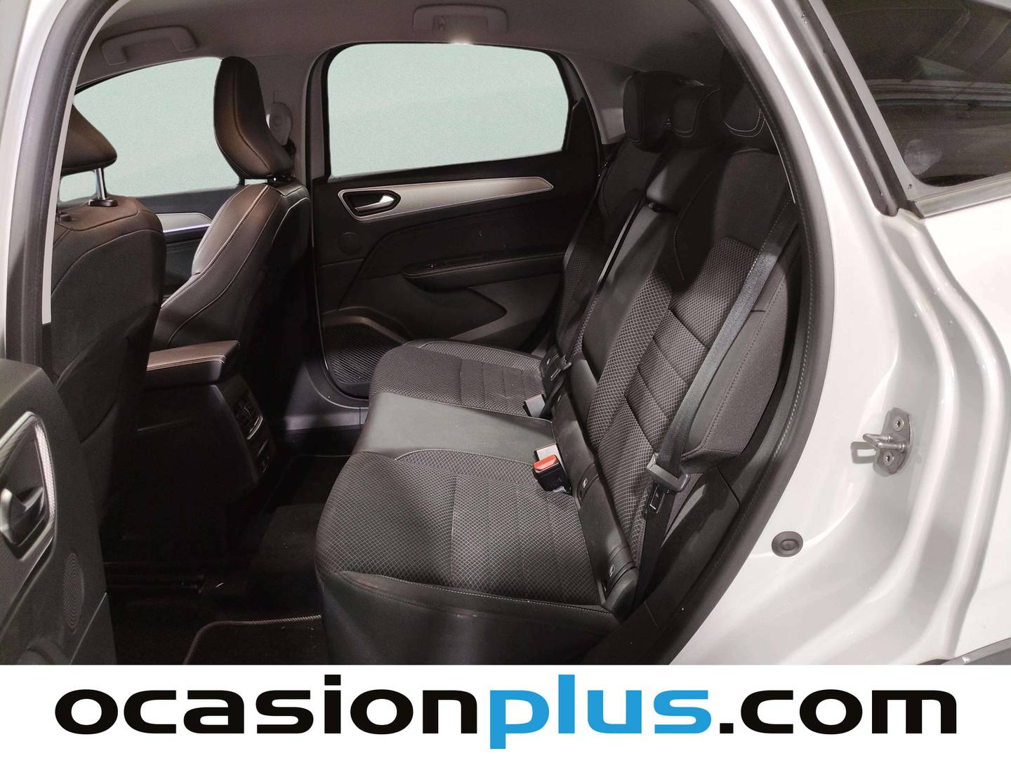 Foto asientos traseros Renault Arkana Renault Arkana Zen TCe Microhíbrido (140 CV) EDC