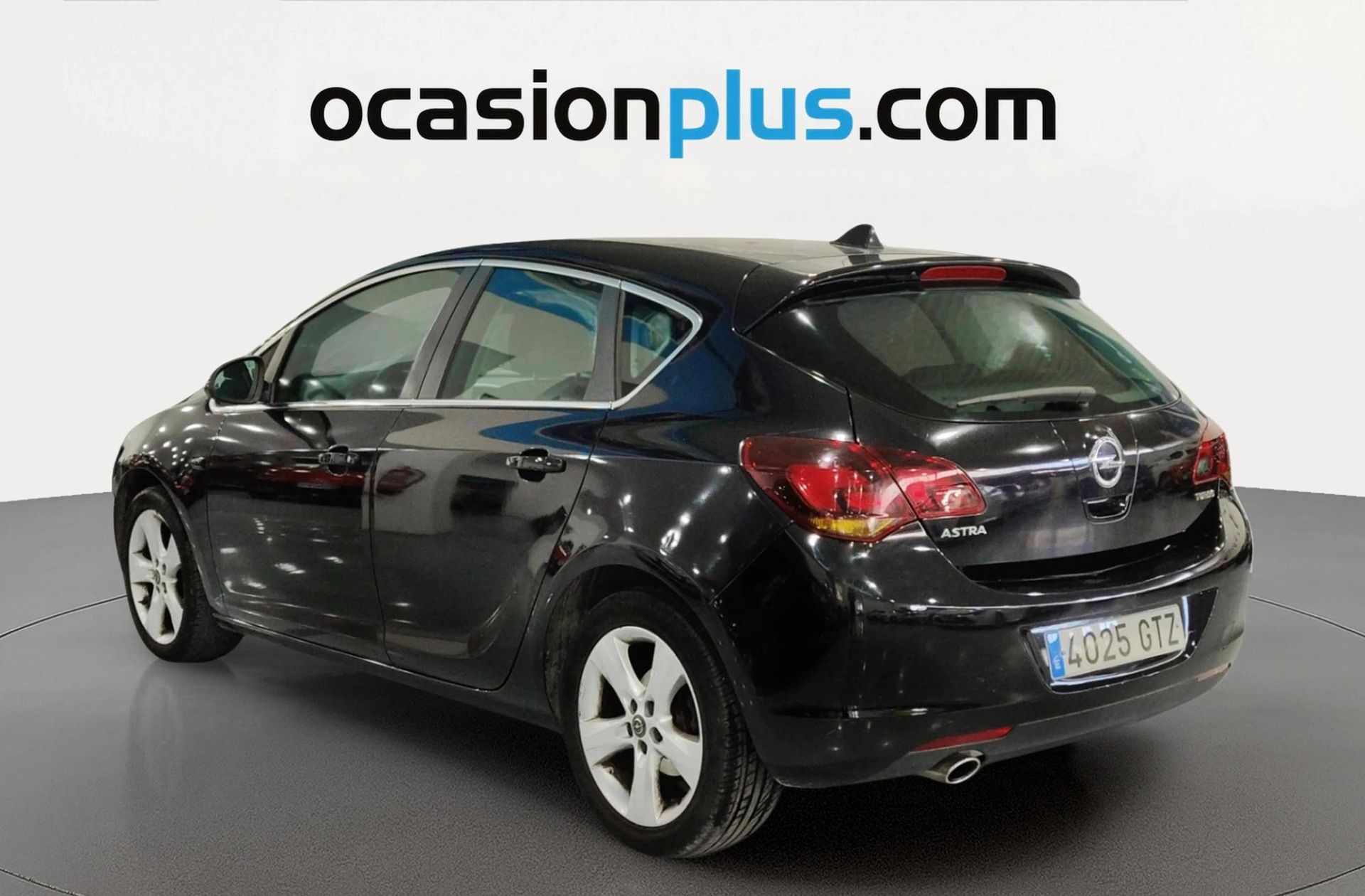 Opel Astra 1.4 Turbo Sport - foto 3