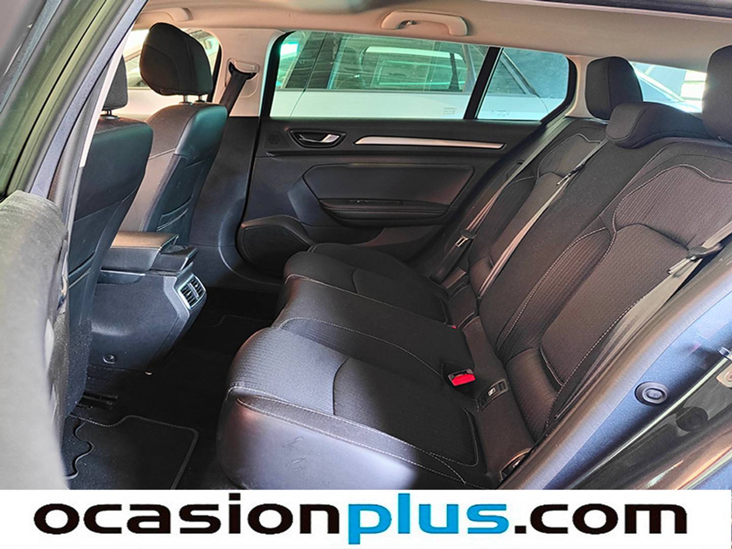 Foto Renault Mégane Renault Megane Sport Tourer Zen TCe (140 CV) GPF