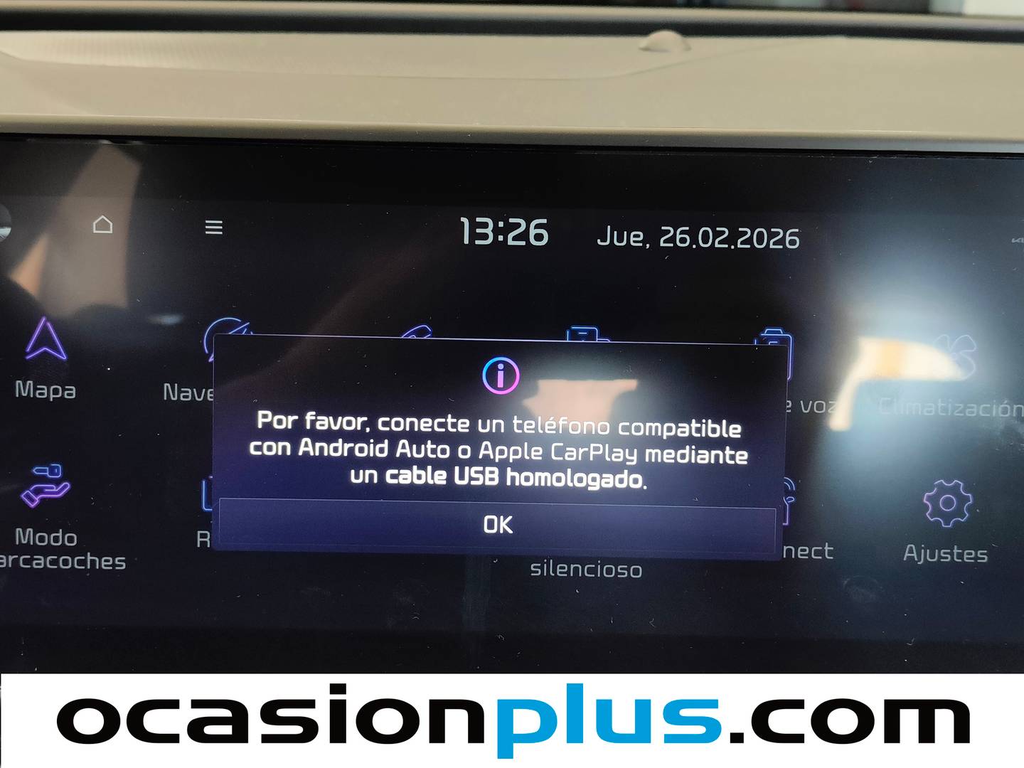 Equipamiento del KIA Sportage KIA Sportage 1.6 CRDi MHEV Business 4x2 DCT (136 CV)