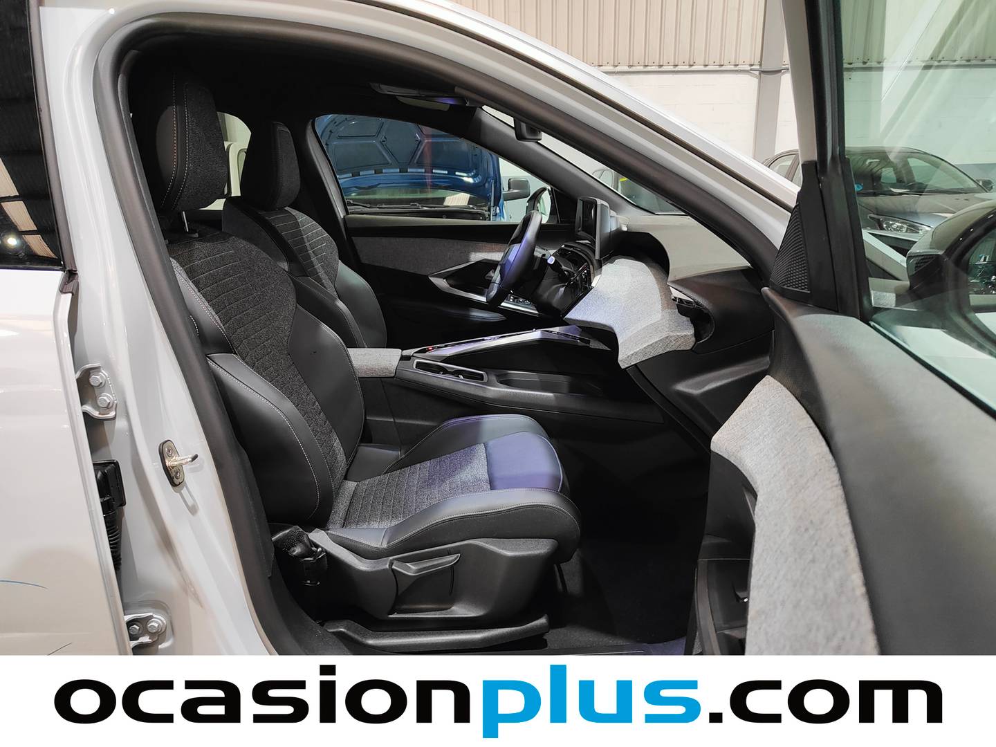 Peugeot 3008 Peugeot 3008 PureTech 130 S&S Active Pack (130 CV) automático