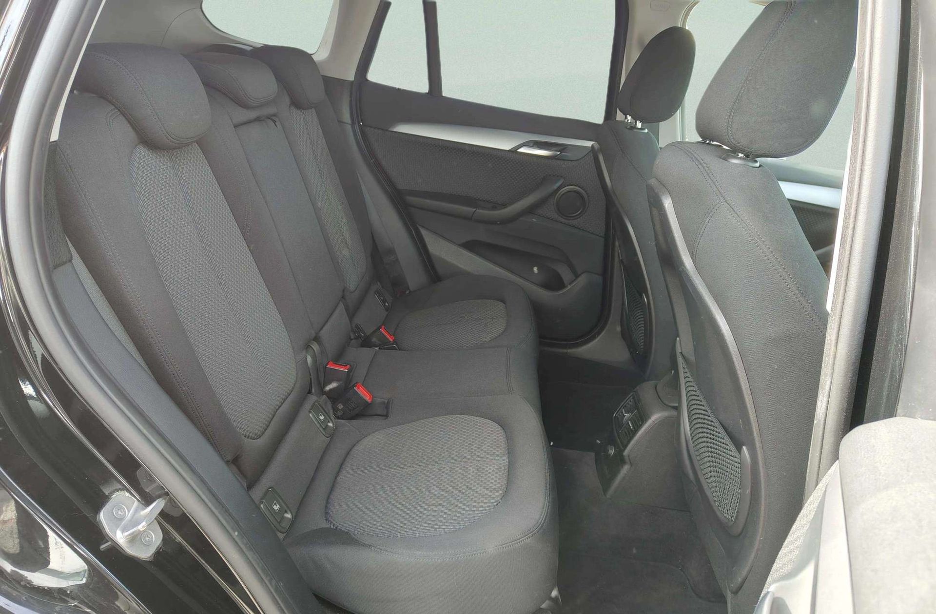 BMW X1 sDrive18d - foto 21