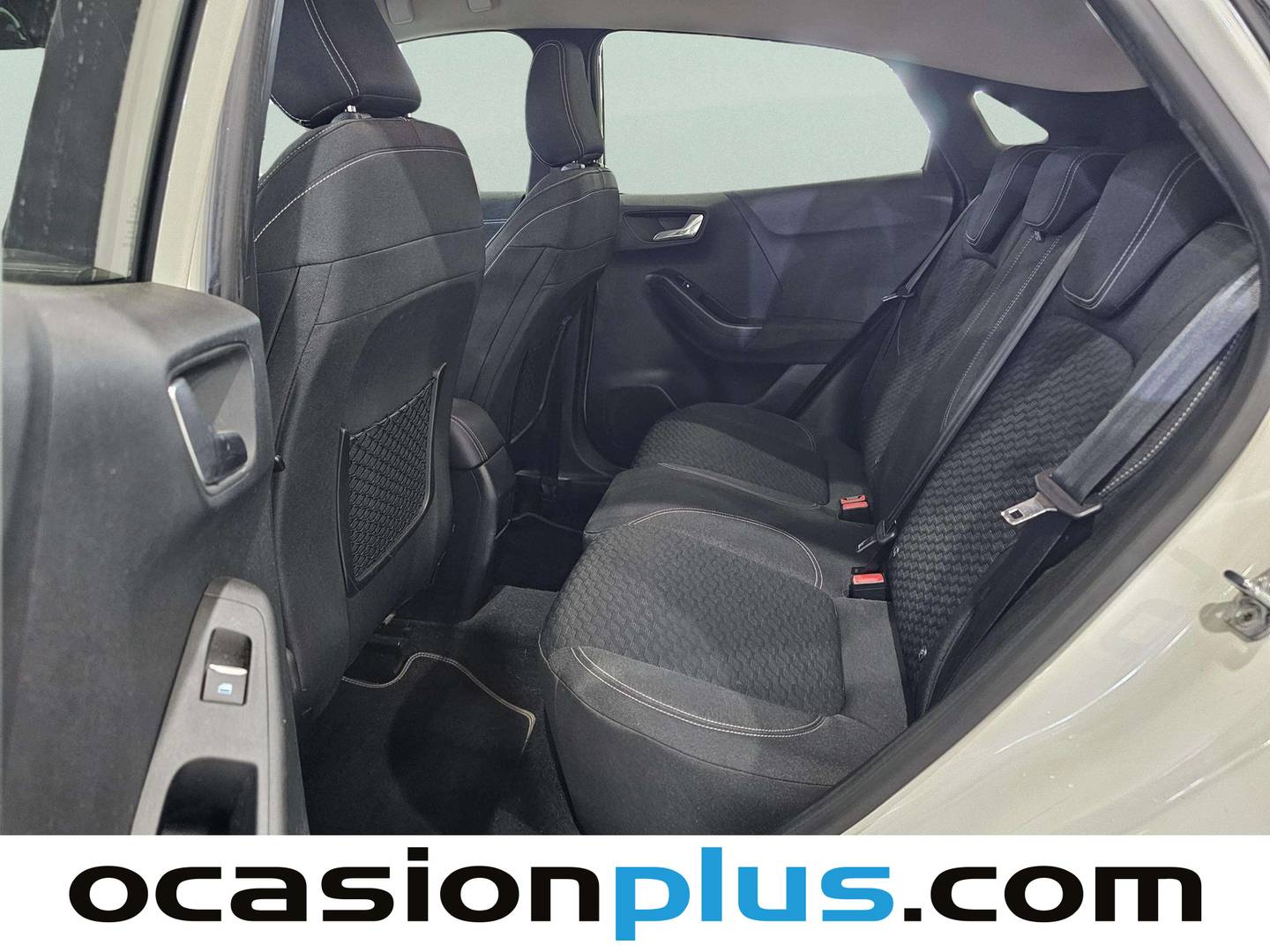 Foto asientos traseros Ford Puma Ford Puma 1.0 EcoBoost Titanium (125 CV)