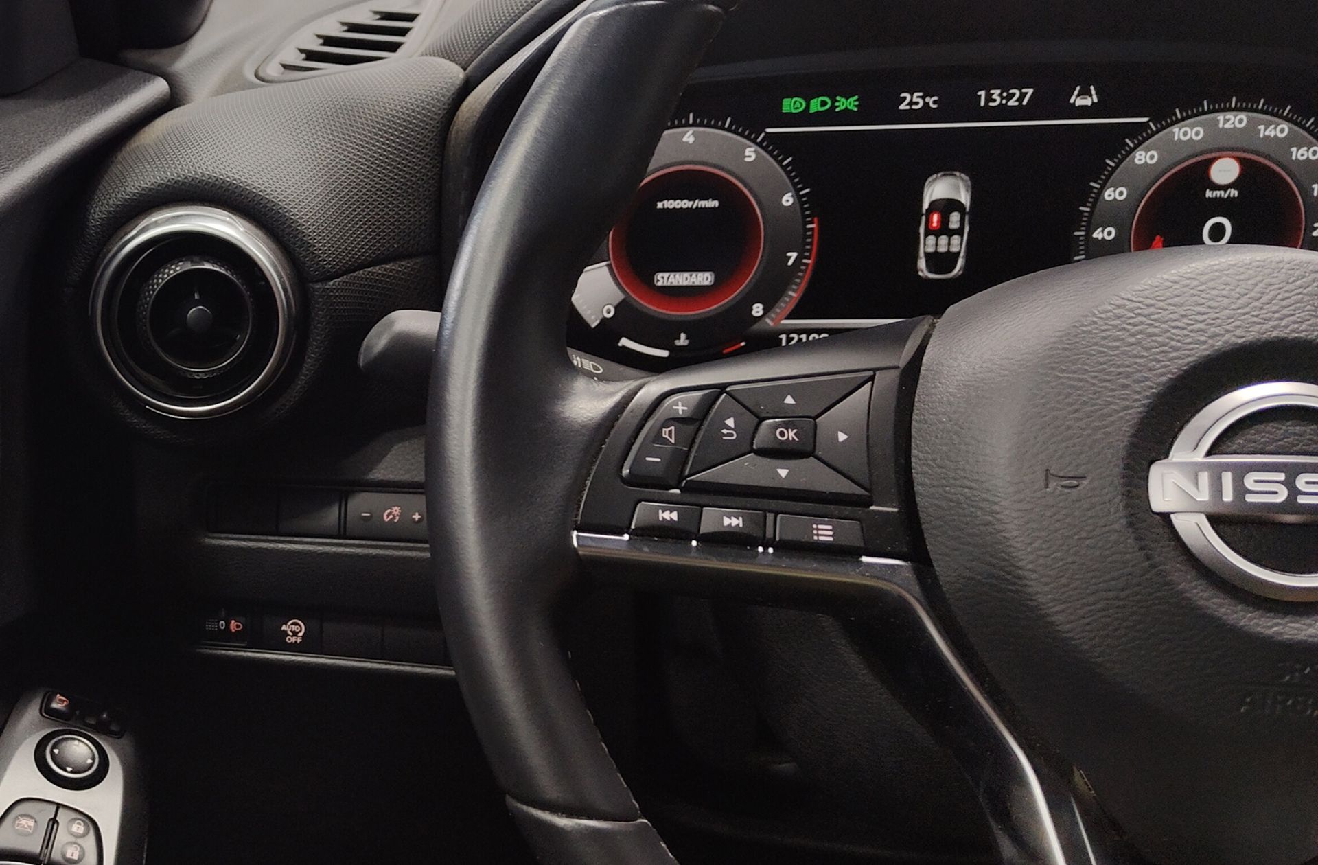 Nissan Juke DIG-T N-Connecta 4x2 - foto 28