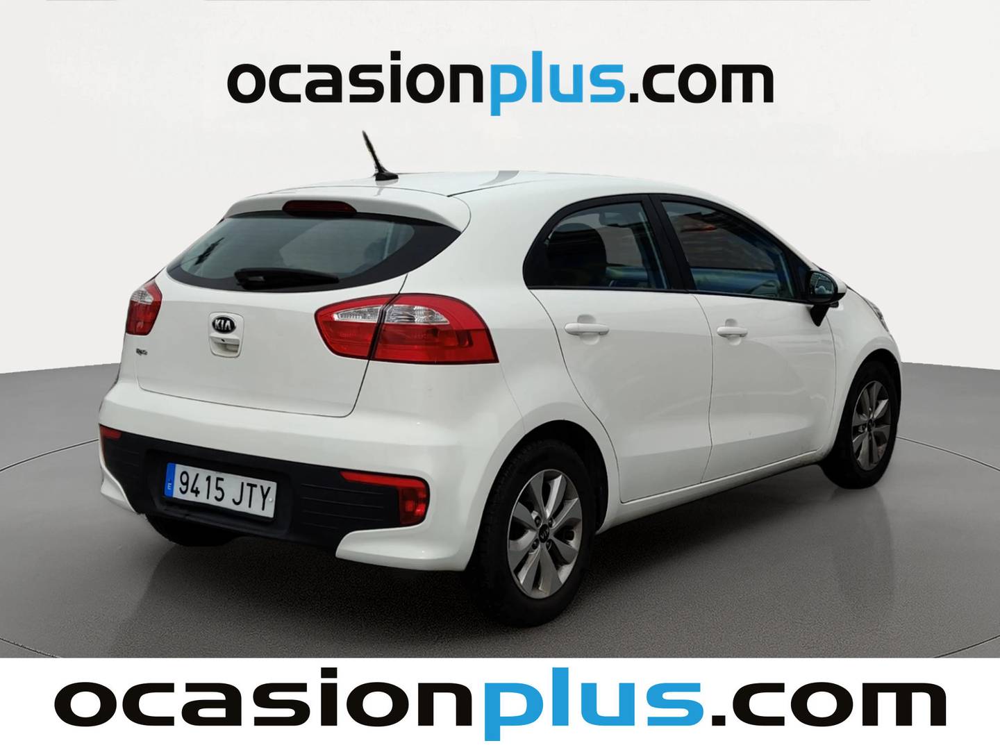 Foto trasera KIA Rio Kia Rio 1.2 CVVT Tech (84 CV) derecha