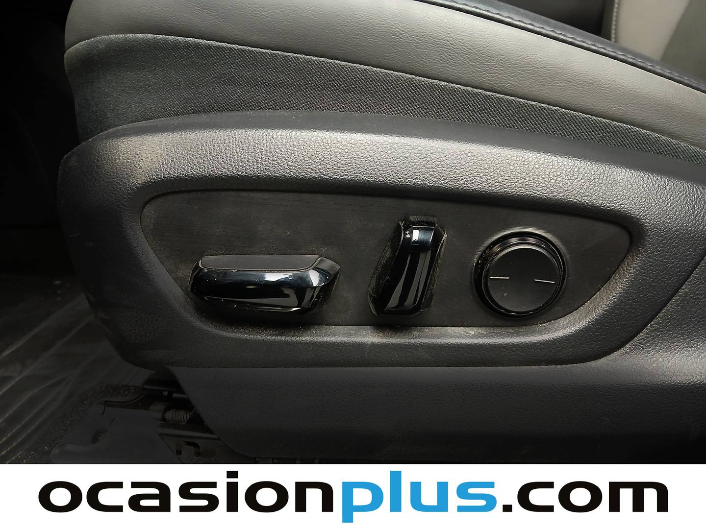 Foto Lexus RZ Lexus RZ 450e Executive  (313 CV)