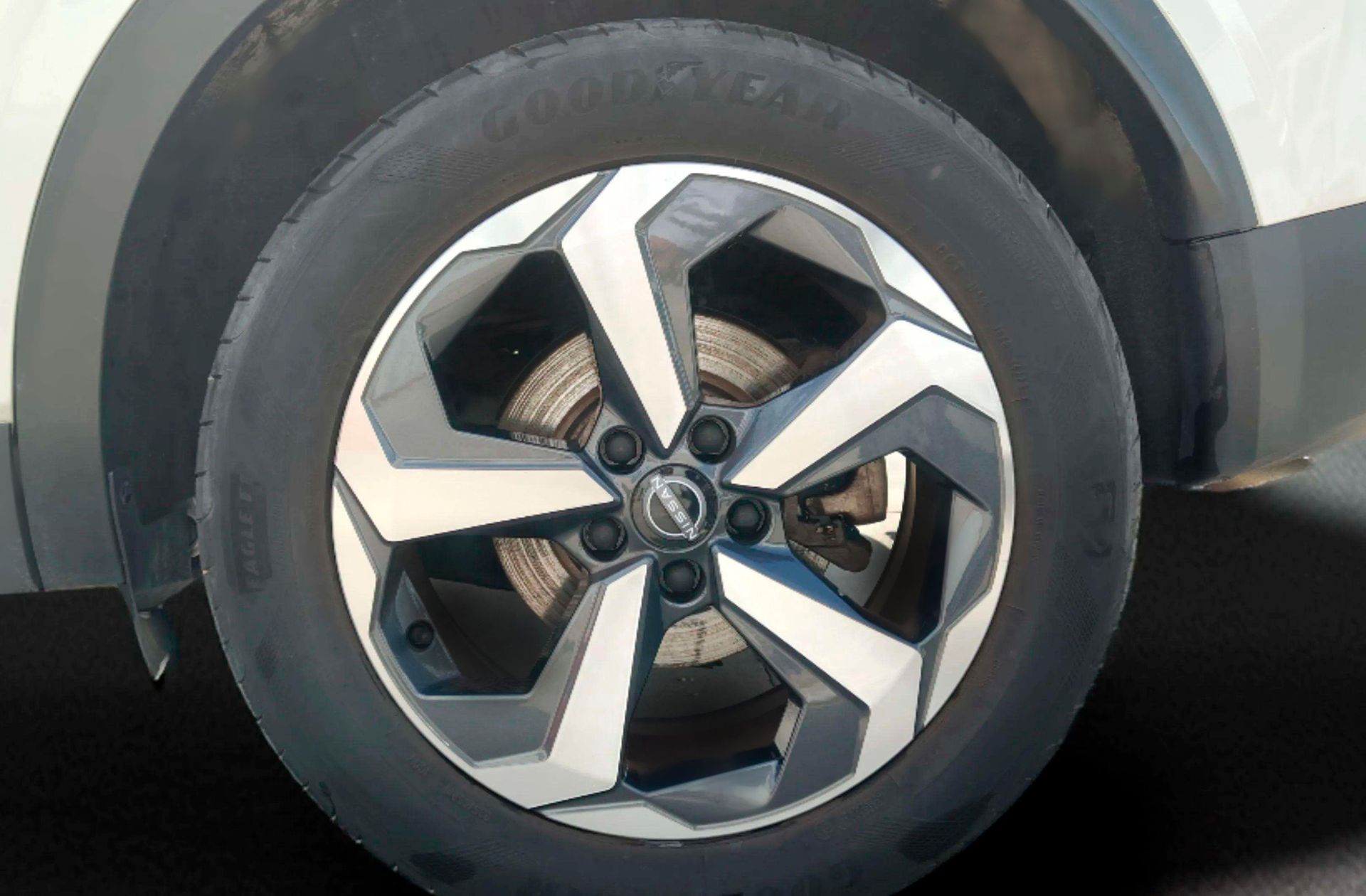 Nissan Qashqai E-POWER Acenta - foto 37